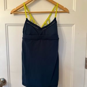 Lululemon Emerald Luon Strappy Just Breathe Tank w/ Built In Bra | Women's 6